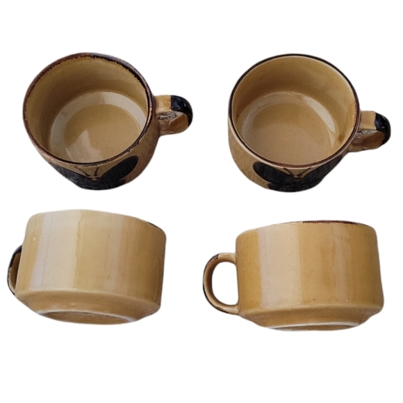 Vintage - 70's COTC Korea Butterfly Stoneware Cups with D Handles Set of 4 - Picture 3 of 5